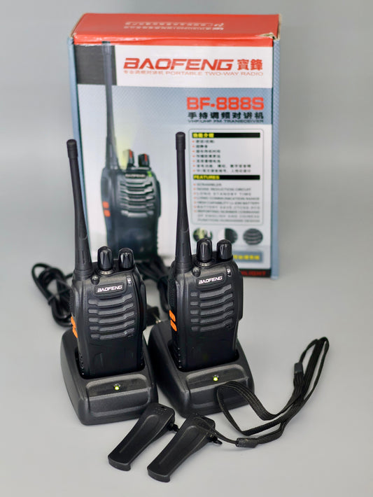 WALLIE TALKIE RADIOS BAOFENG