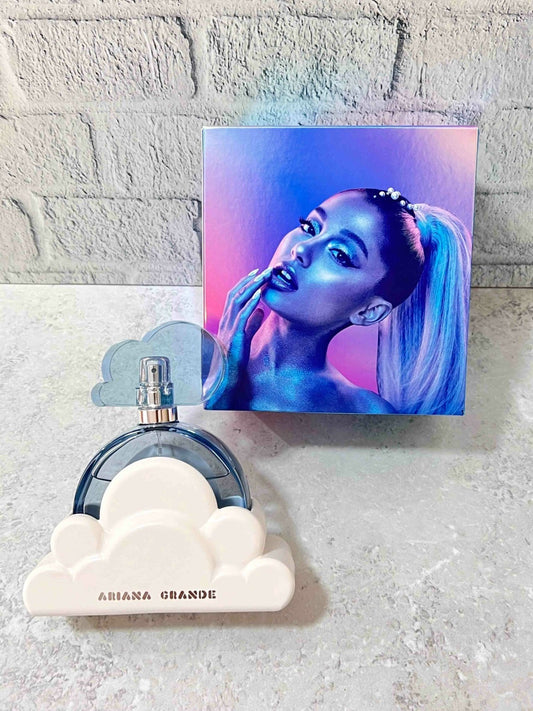 CLOUD ARIANA GRANDE